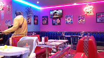 Atmosphère du Restaurant américain Memphis - Restaurant Diner à Miserey-Salines - n°8