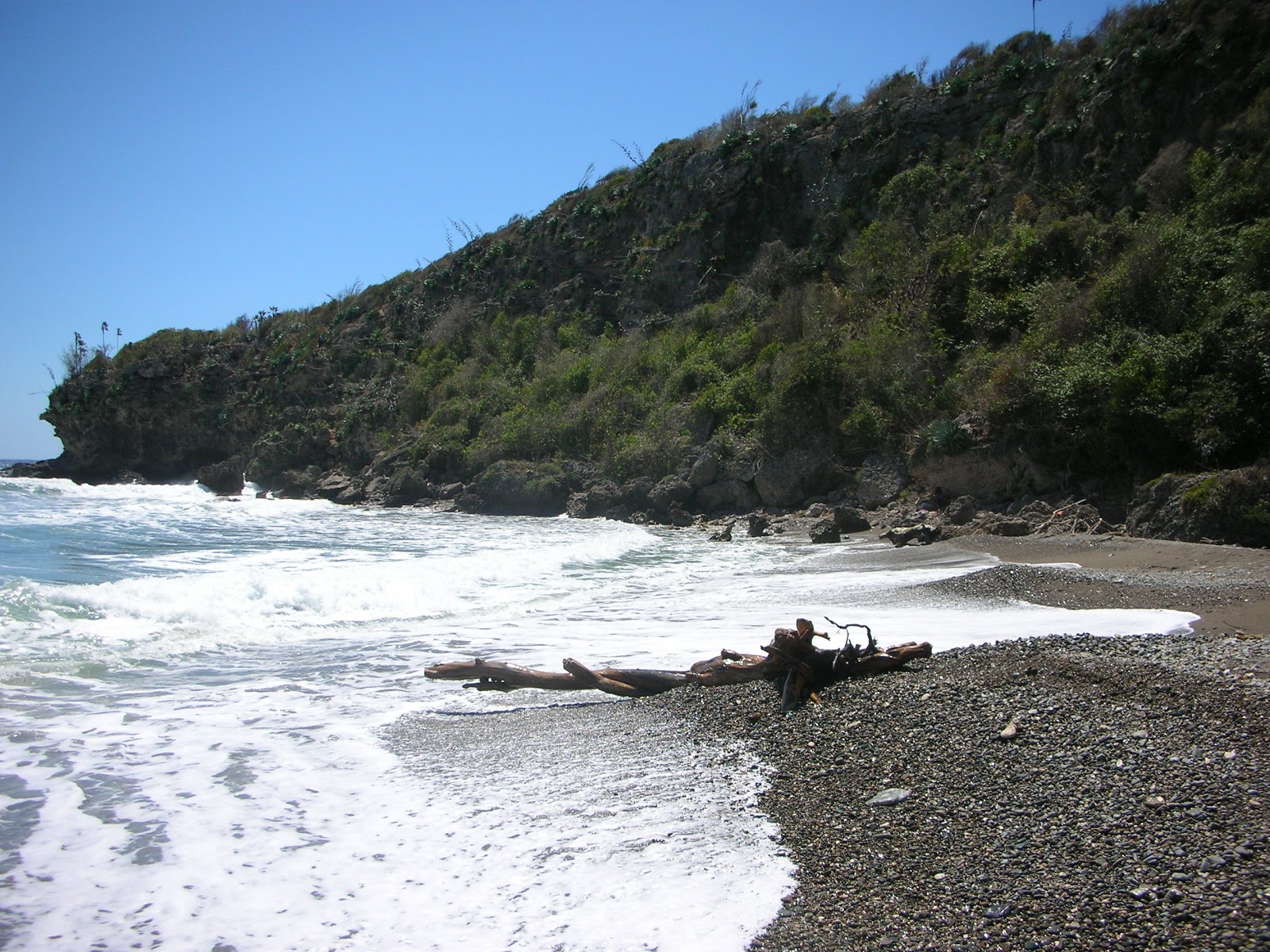 Φωτογραφία του Playa Toro με επίπεδο καθαριότητας εν μέρει καθαρό