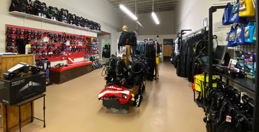 Dive Shop «Divers Discount Florida», reviews and photos, 2071 South Federal Highway, Fort Lauderdale, FL 33316, USA
