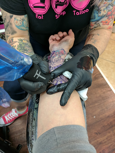 Tattoo Shop «Needlewurks Body Piercing & Tattoo», reviews and photos, 80 W Circular St, Saratoga Springs, NY 12866, USA