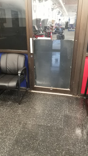 Auto Parts Store «Pep Boys Auto Parts & Service», reviews and photos, 20 N MacDade Blvd, Glenolden, PA 19036, USA