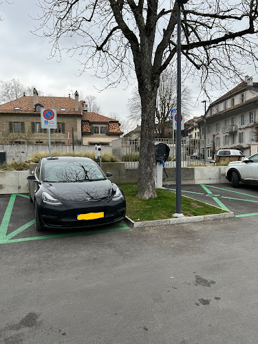 Borne de recharge de véhicules électriques evpass Station de recharge Coppet