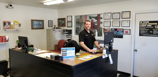 Auto Repair Shop «Victory Lane Automotive», reviews and photos, 264 Kitty Hawk Rd, Universal City, TX 78148, USA