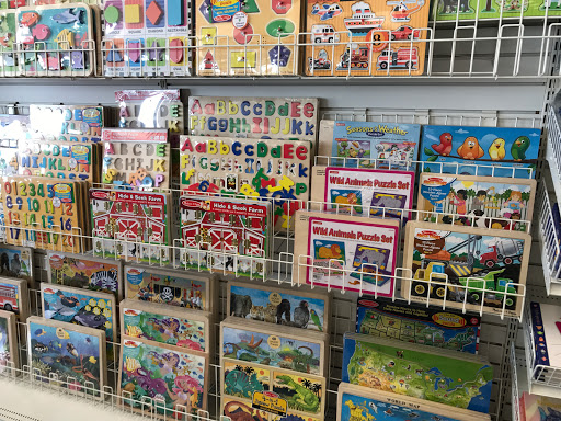 Educational Supply Store «Lakeshore Learning Store», reviews and photos, 5670 Antioch Rd, Merriam, KS 66202, USA