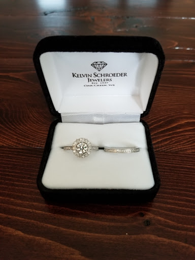 Jeweler «Kelvin Schroeder Jewelers», reviews and photos, 7836 S Howell Ave, Oak Creek, WI 53154, USA