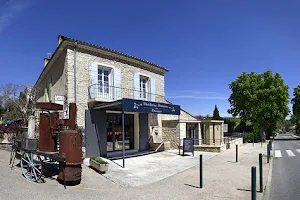 Boutique Distilleries et Domaines de Provence image