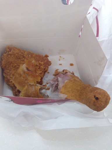 KFC, 23 Rd, Festac Town 100001, Lagos, Nigeria, Pizza Delivery, state Lagos