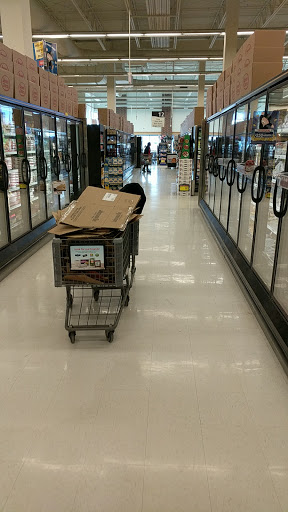 Grocery Store «Jewel-Osco», reviews and photos, 145 S Eastwood Dr, Woodstock, IL 60098, USA