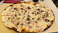 Tarte flambée du Restaurant de spécialités alsaciennes La Fleur de Sel à Colmar - n°2