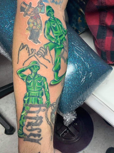 Tattoo Shop «Beauty from Ashes Tattoo parlor», reviews and photos, 303 Pennsylvania Ave, Crothersville, IN 47229, USA