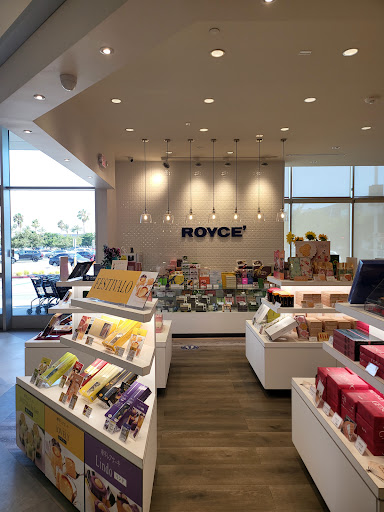 ROYCE' Chocolate at Mitsuwa Marketplace in Torrance