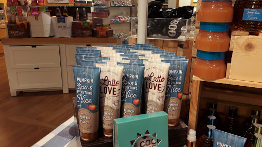 Shopping Mall «Firewheel Town Center», reviews and photos, 245 Cedar Sage Dr, Garland, TX 75040, USA