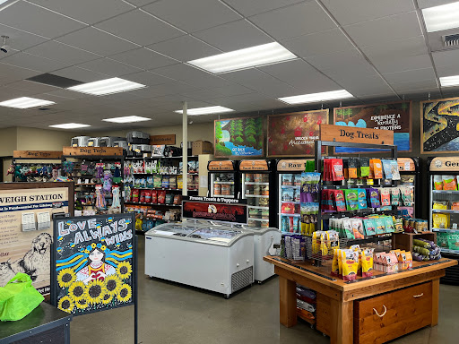 Pet Supply Store «Mud Bay», reviews and photos, 13210 Meridian E, Puyallup, WA 98373, USA