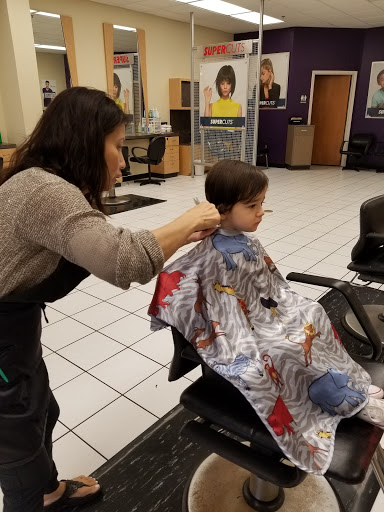 Hair Salon «Supercuts», reviews and photos, 2645 Arapaho Rd Ste 153, Garland, TX 75044, USA