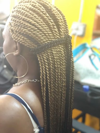 Beauty Salon «Amina African Hair Braiding», reviews and photos, 113 S Tennessee Ave, Atlantic City, NJ 08401, USA