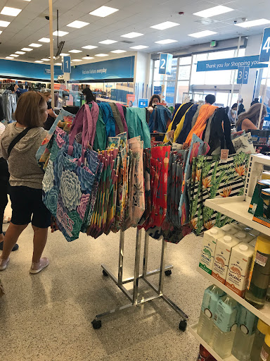 Clothing Store «Ross Dress for Less», reviews and photos, 902 Sepulveda Blvd, Harbor City, CA 90710, USA