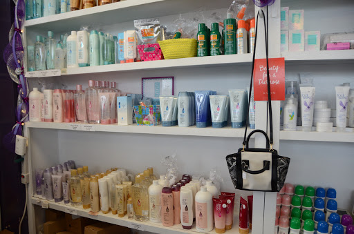 Cosmetics Store «The Avon Store», reviews and photos, 7212 W Benton Dr, Frankfort, IL 60423, USA
