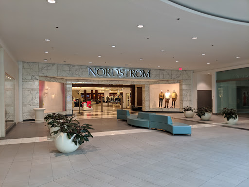 Department Store «Nordstrom», reviews and photos, 1400 S Hayes St, Arlington, VA 22202, USA