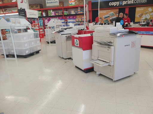 Office Supply Store «Staples», reviews and photos, 5779 S US Hwy 17 92, Casselberry, FL 32707, USA