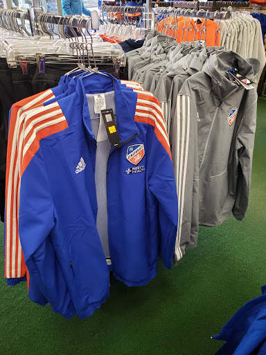 Sporting Goods Store «Koch Sporting Goods», reviews and photos, 131 W 4th St, Cincinnati, OH 45202, USA