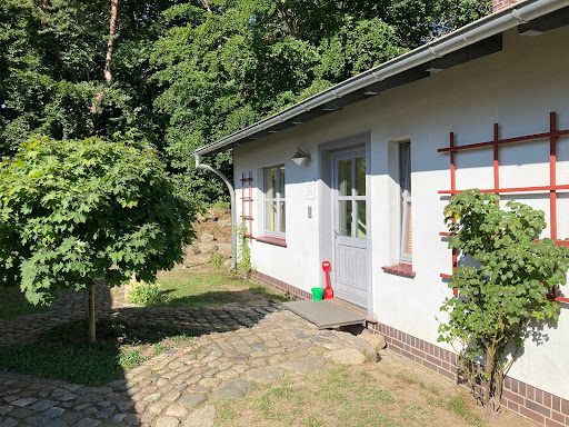 Tierarztpraxis Dipl.-Vet.-Med. Angela Huhn unter Heringsdorf, 