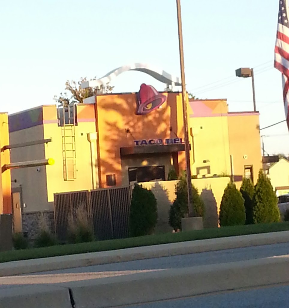 Taco Bell 60516