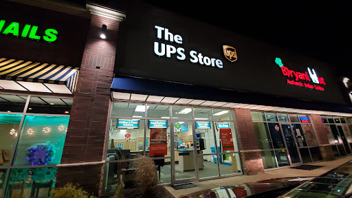 Shipping and Mailing Service «The UPS Store», reviews and photos, 14350 Mundy Dr #800, Noblesville, IN 46060, USA