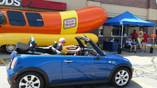 Grocery Store «Daniels Foods Sentry», reviews and photos, 681 Kenosha St, Walworth, WI 53184, USA