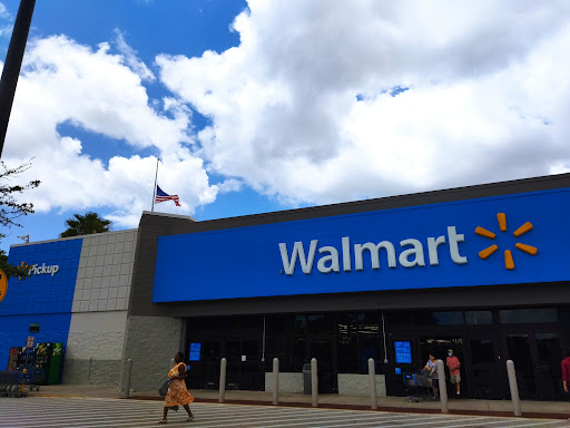 Discount Store «Walmart», reviews and photos, 3451 Tamiami Trail E, Naples, FL 34112, USA