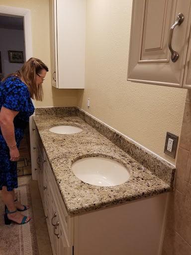 Cabinet Store «AMAZING CABINET STORE», reviews and photos, 6220 S Orange Blossom Trail #609, Orlando, FL 32809, USA