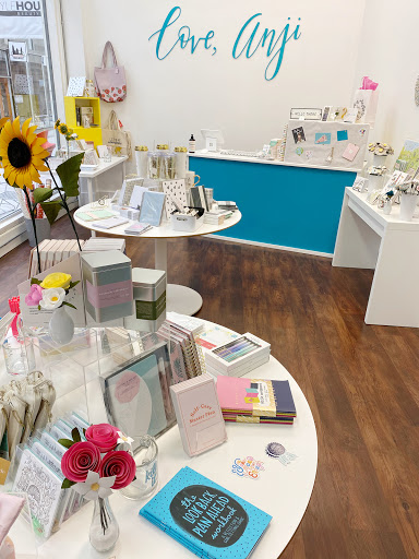 Florist «Love, Anji - Paper Florist», reviews and photos, 530 Euclid Ave #23-7, Cleveland, OH 44115, USA