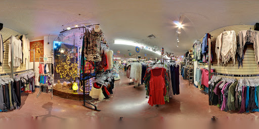 Tobacco Shop «The Melting Pot World Emporium & Smoke Shop», reviews and photos, 1049 S Virginia St, Reno, NV 89502, USA