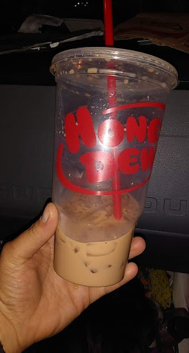 Donut Shop «Honey Dew Donuts», reviews and photos, 2 Taunton St, Plainville, MA 02762, USA