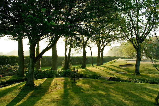 Reviews of Paul Foston Golf Academy in Maidstone - Golf club