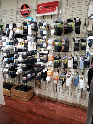 Clothing Store «I Goldberg Army & Navy», reviews and photos, 1300 Chestnut St, Philadelphia, PA 19107, USA