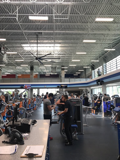 Health Club «Crunch - Tampa Palms», reviews and photos, 15313 Amberly Dr, Tampa, FL 33647, USA