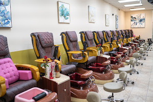 Savvy Nail Salon and Spa Suwanee