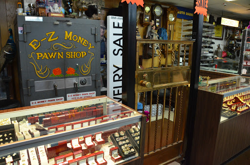 Pawn Shop «E-Z Money Pawn & Jewelry», reviews and photos, 1175 Clay St, Bowling Green, KY 42101, USA