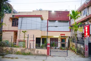 Hotel ROWDRALAYA RESIDENCY Homestay & Guest House image