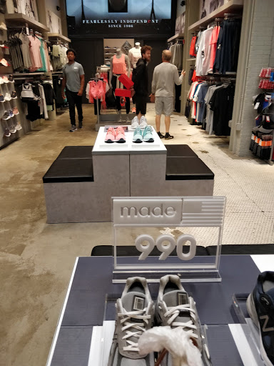 Shoe Store «New Balance», reviews and photos, 583 Boylston St, Boston, MA 02116, USA