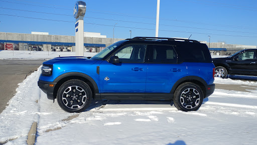 Car Dealer «Dewey Ford», reviews and photos, 3055 SE Delaware Ave, Ankeny, IA 50021, USA