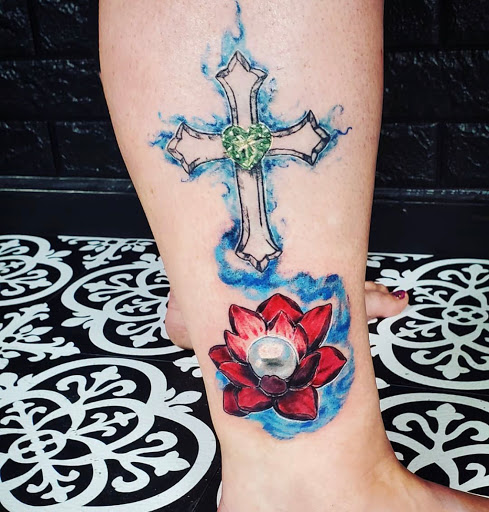Explore august birth flower tattoo ideas, creative tattoo ideas in Kenosha, available at Kenosha Tattoo Company