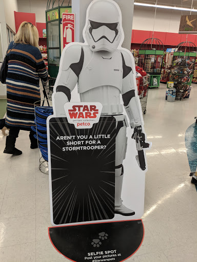 Pet Supply Store «Petco Animal Supplies», reviews and photos, 3444 S Mooney Blvd, Visalia, CA 93277, USA