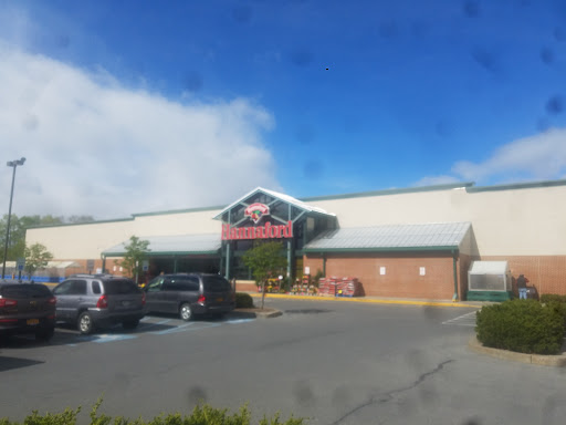 Grocery Store «Hannaford Supermarket», reviews and photos, 3758 Burgoyne Ave, Hudson Falls, NY 12839, USA