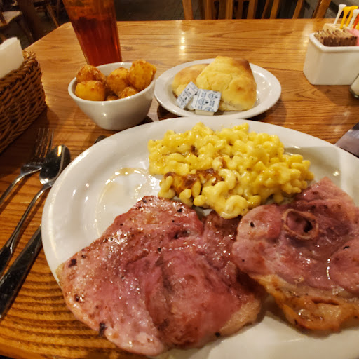 American Restaurant «Cracker Barrel Old Country Store», reviews and photos, 6050 National Rd E, Richmond, IN 47374, USA