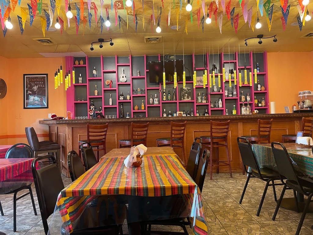 Cantaritos Mexican Restaurant 23229