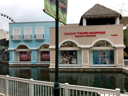 Cancún Dufry Shopping