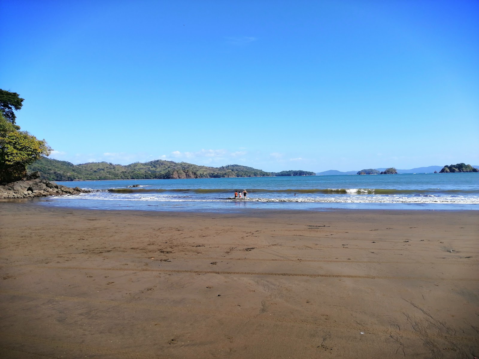 Foto di Arrimadero Beach con una superficie del acqua cristallina