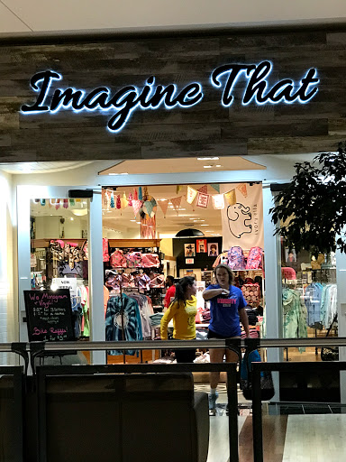 Shopping Mall «West County Center», reviews and photos, 80 W County Center Dr, Des Peres, MO 63131, USA