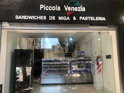 Piccola Venezia ~ Sándwiches de miga & pastelería